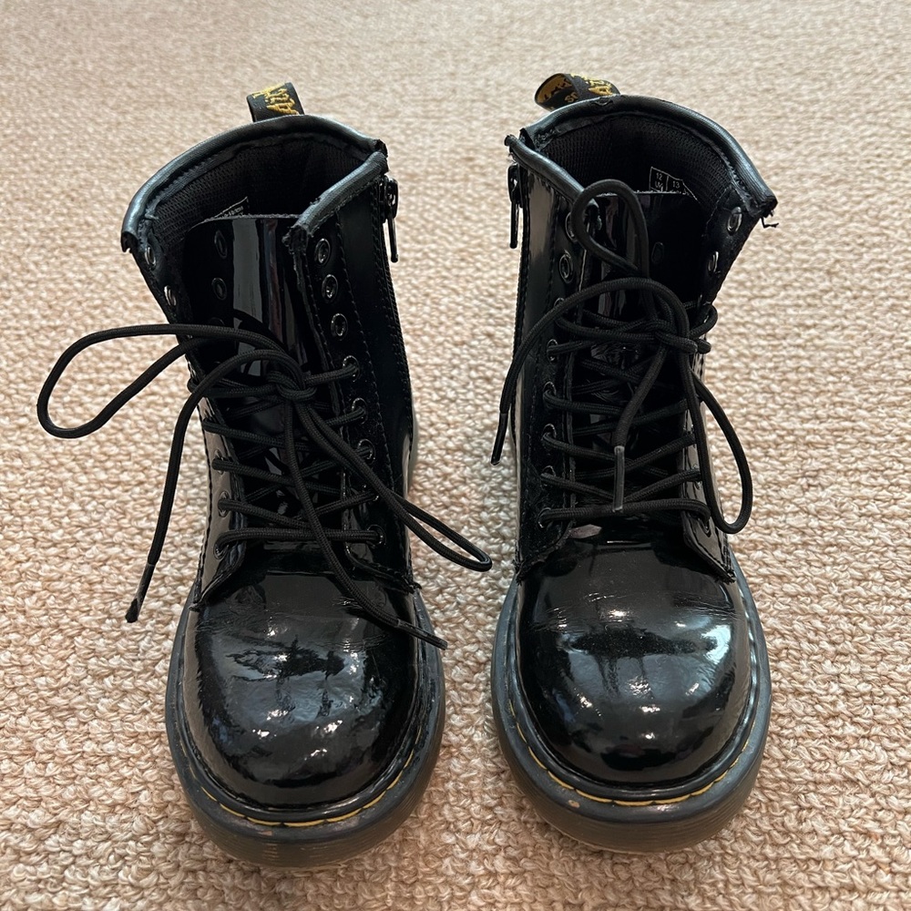 Dr. Martens kids Delaney boot size little kid 13